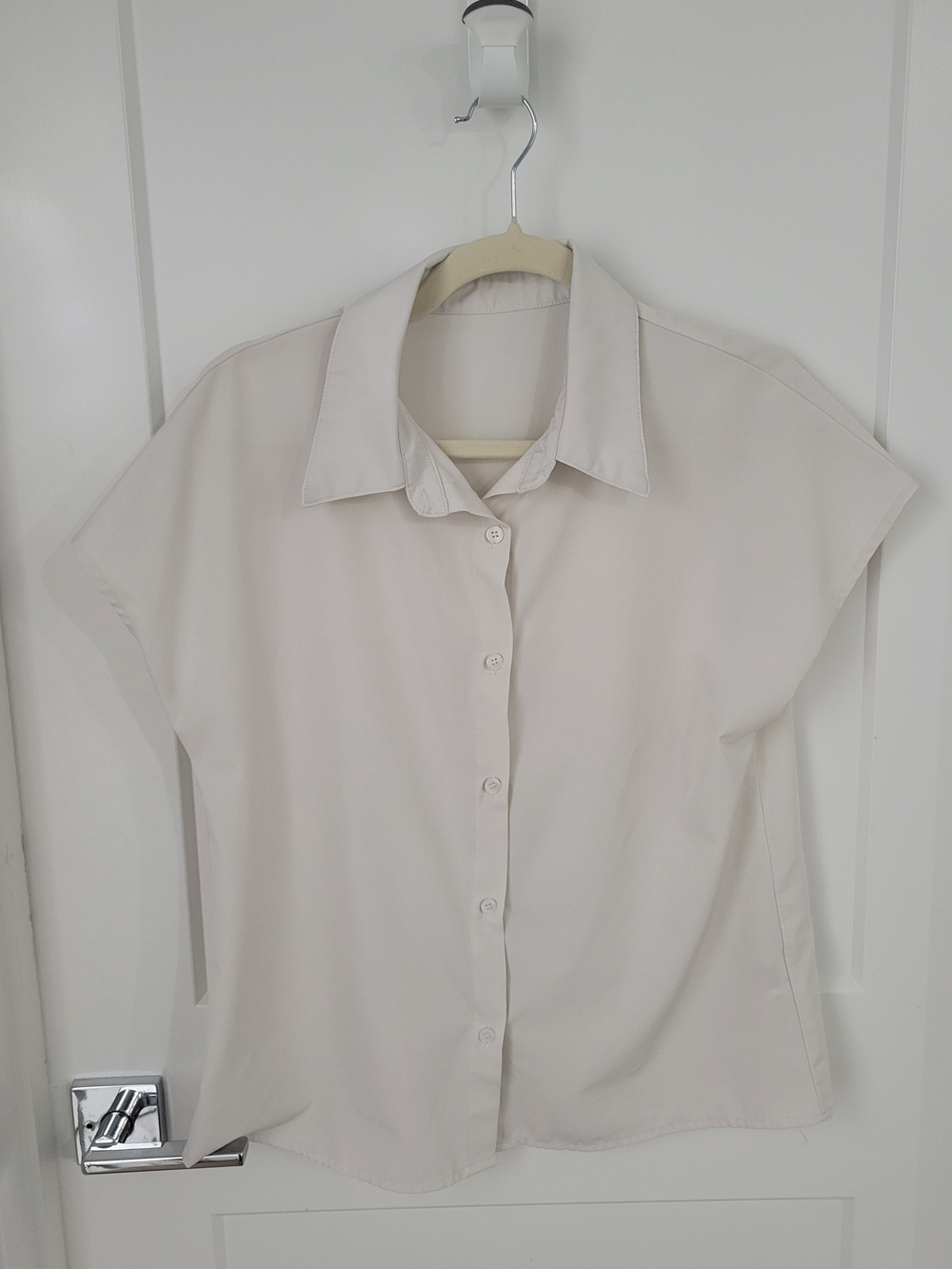 SHEIN Cream Short Sleeve Button-Down Shirt